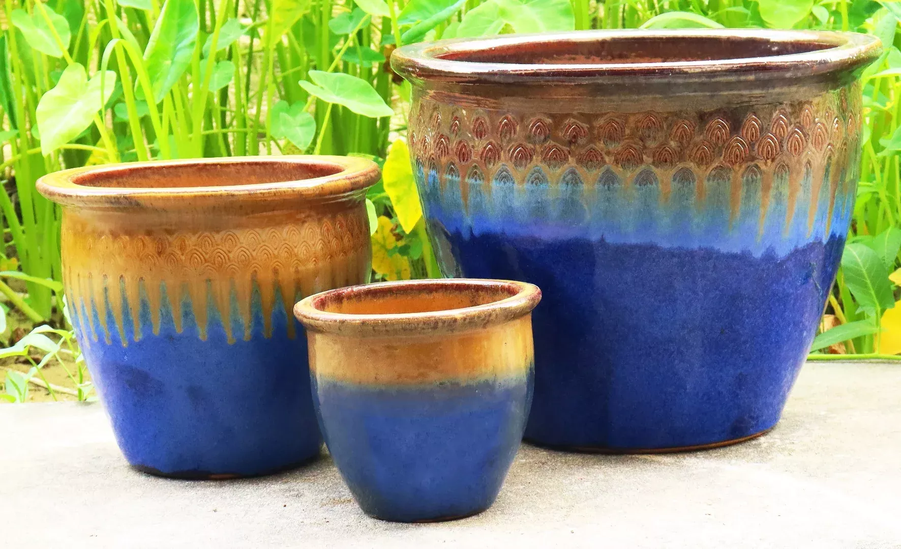 LAILA PLANTER - MD (SUNRISE BLUE)